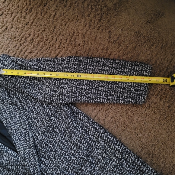 VINTAGE TRENCH COAT - Picture 12 of 16